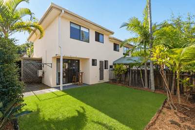 /international/au/38-71-olsen-avenue-labrador-qld-151541004/