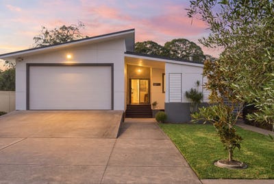/international/au/25-mcdonagh-road-wyong-nsw-152480912/