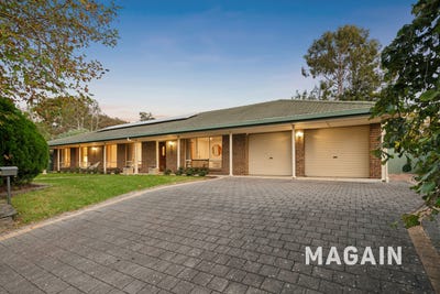 /international/au/21-evelyn-sturt-drive-willunga-sa-151036160/