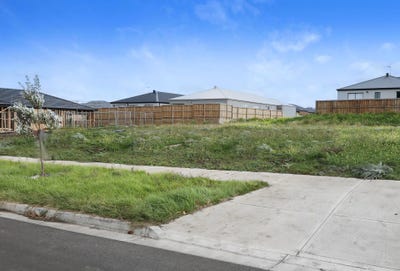 /international/au/10-rubrum-road-sunbury-vic-204568352/