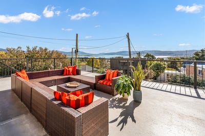 /international/au/2-24-bogong-street-jindabyne-nsw-150849164/