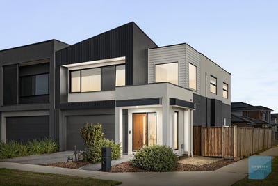/international/au/33-gray-court-deanside-vic-151497512/