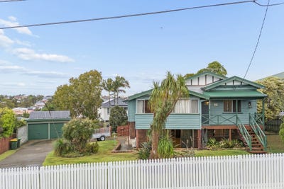 /international/au/23-stephen-street-camp-hill-qld-152665292/