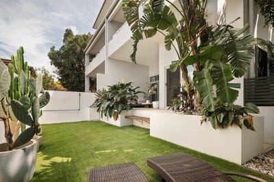 /international/au/102-297-lancaster-road-ascot-qld-152592180/