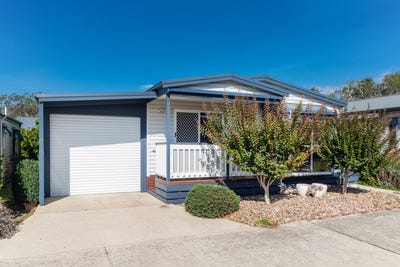 /international/au/122-7-sail-drive-hastings-vic-151621732/