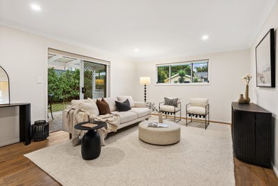 /international/au/50a-central-road-unanderra-nsw-151332996/