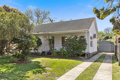 /international/au/13-coolgardie-street-frankston-north-vic-152665940/