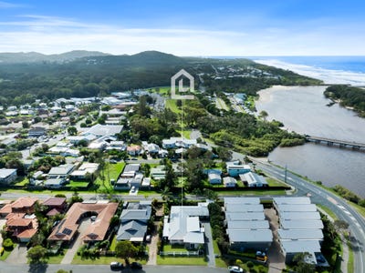 /international/au/1-2-1-hampton-court-pottsville-nsw-151300860/