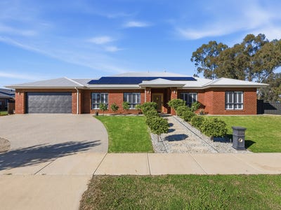 /international/au/2-mayfair-drive-benalla-vic-151264472/