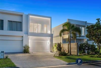 /international/au/10a-mallard-avenue-paradise-point-qld-150783400/