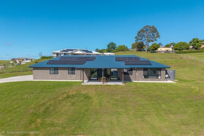 /international/au/1-rosella-court-winya-qld-151305160/