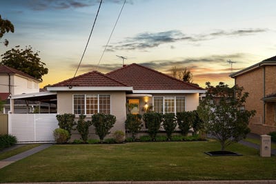 /international/au/25-fleming-street-beverly-hills-nsw-152423276/
