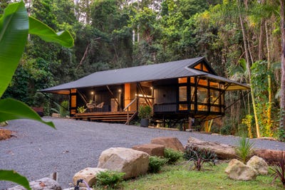 /international/au/68-valley-drive-doonan-qld-150989296/