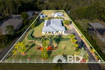 /international/au/36-38-verdelho-drive-morayfield-qld-150979984/
