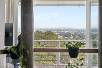 /international/au/1-pimelia-court-swan-view-wa-151424760/