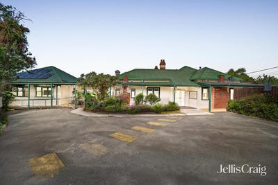 /international/au/25-mountainview-road-nunawading-vic-152643144/