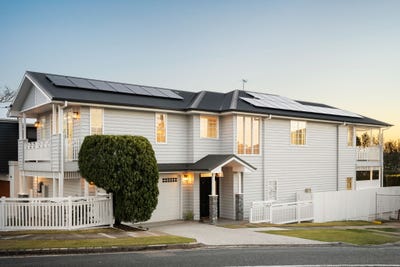 /international/au/26a-ford-street-clayfield-qld-152544172/
