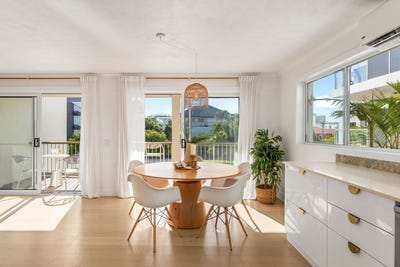 /international/au/5-108-112-petrel-avenue-mermaid-beach-qld-152438232/