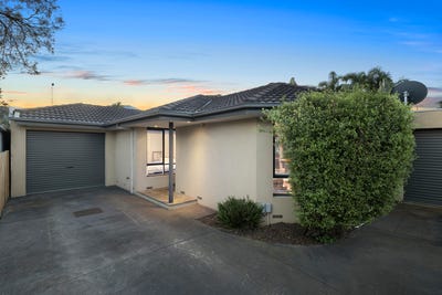 /international/au/53a-fletcher-street-moorabbin-vic-152479708/