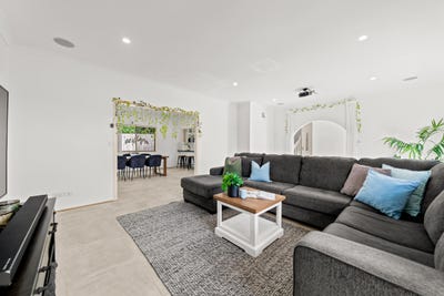 /international/au/44-torview-street-rochedale-south-qld-152382468/