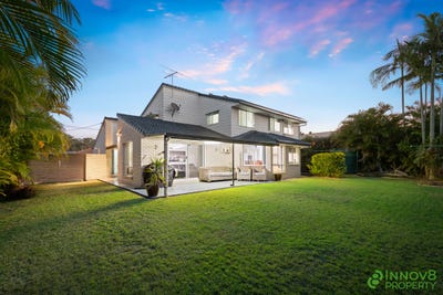 /international/au/8-vaucluse-crescent-petrie-qld-152181176/