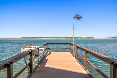 /international/au/unit-4-26-maloja-avenue-caloundra-qld-148135724/