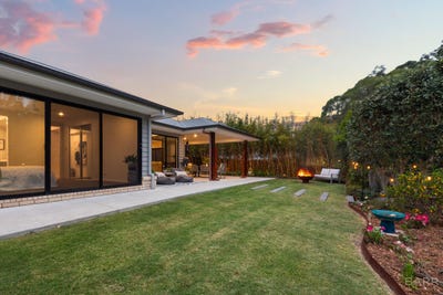 /international/au/9-kite-close-moggill-qld-152579860/