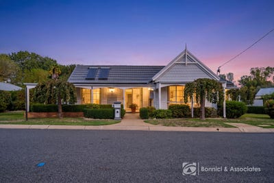 /international/au/3-atkinson-court-beechworth-vic-150863176/