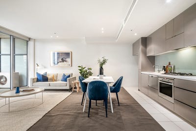 /international/au/702-55-queens-road-melbourne-vic-148657008/?lang=id