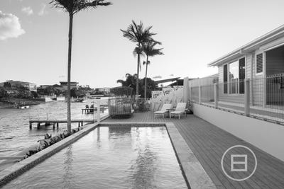 /international/au/16-coobowie-street-broadbeach-waters-qld-148494264/?lang=zh-cn