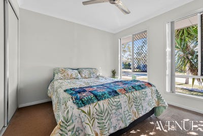 /international/au/17-wildflower-street-yarrabilba-qld-151494112/