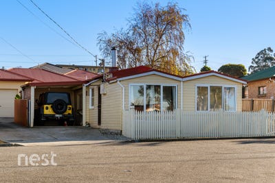 /international/au/1-12-wilson-street-midway-point-tas-151230436/