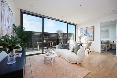 /international/au/204-70-wattletree-road-armadale-vic-148594776/