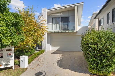 /international/au/3-cardwell-circuit-thornlands-qld-151409144/