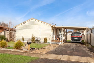 /international/au/18-donaldson-drive-broadford-vic-148544816/?lang=id