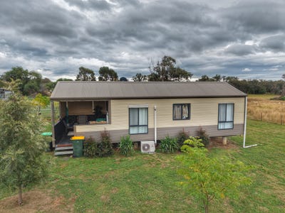 /international/au/123-cowra-road-koorawatha-nsw-151517508/