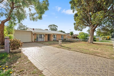 /international/au/53-teranca-road-greenfields-wa-151349580/