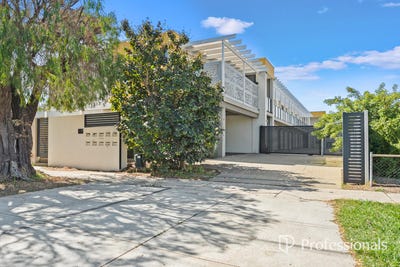 /international/au/2-18-mathoura-street-midland-wa-150939500/