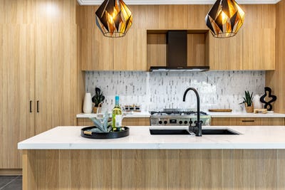 /international/au/30-cronin-street-penrith-nsw-151463364/