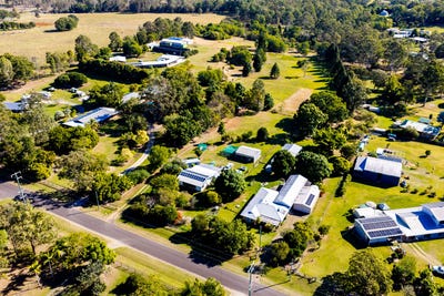 /international/au/14-hewson-road-tinana-qld-152032756/