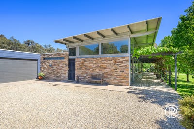 /international/au/12-king-parrot-creek-road-kerrisdale-vic-700427024/