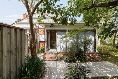 /international/au/2-13-north-crescent-heidelberg-west-vic-150712644/