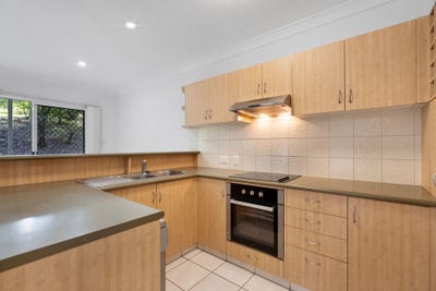 /international/au/107-1-sauvignon-parade-upper-coomera-qld-148229992/