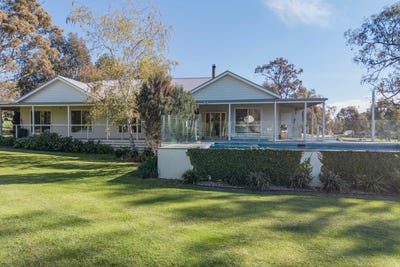 /international/au/25-paxtons-lane-mansfield-vic-152324376/