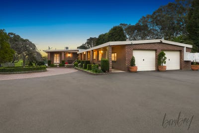 /international/au/1405-merriang-road-beveridge-vic-152440748/