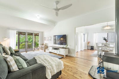 /international/au/121-hotham-street-casino-nsw-151504340/