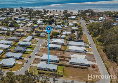 /international/au/1-distant-waters-court-burrum-heads-qld-152462604/