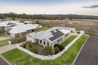 /international/au/15-ibis-crescent-highfields-qld-148675256/?lang=en