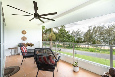 /international/au/unit-12-69-banfield-parade-wongaling-beach-qld-150576404/