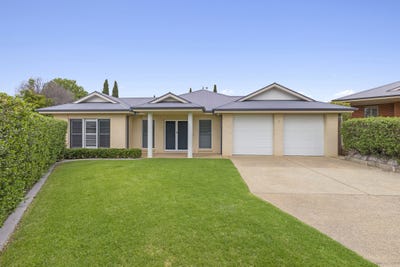 /international/au/11-monaro-court-tatton-nsw-152666296/